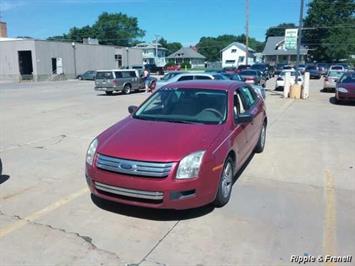 2008 Ford Fusion I4   - Photo 1 - Davenport, IA 52802