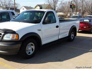 2002 Ford F-150 XL   - Photo 4 - Davenport, IA 52802