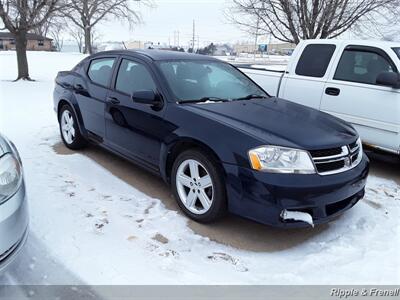 2013 Dodge Avenger SXT   - Photo 13 - De Witt, IA 52742