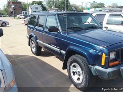 2000 Jeep Cherokee Sport 4dr Sport   - Photo 4 - Davenport, IA 52802