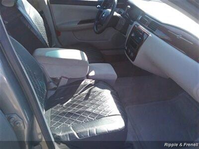 2008 Chevrolet Impala LS - Photo 10 - Davenport, IA 52802