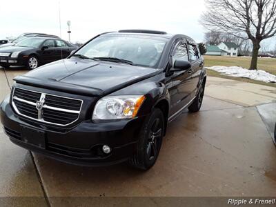 2011 Dodge Caliber SXT   - Photo 2 - Davenport, IA 52802