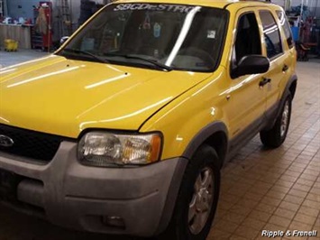 2001 Ford Escape XLT   - Photo 1 - Davenport, IA 52802