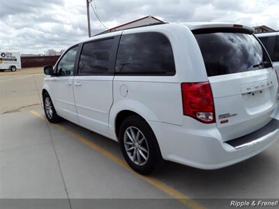 2014 Dodge Grand Caravan R/T   - Photo 9 - Davenport, IA 52802