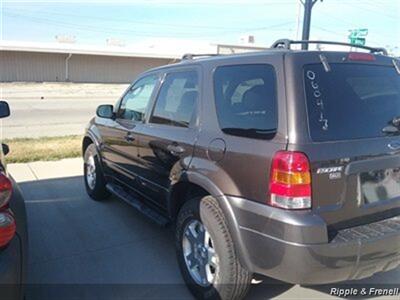 2006 Ford Escape XLT Sport   - Photo 7 - Davenport, IA 52802