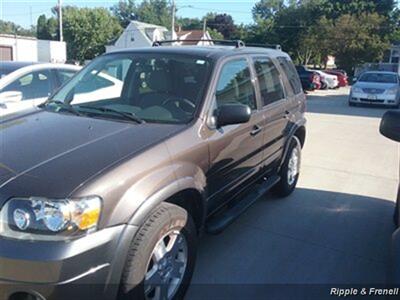 2006 Ford Escape XLT Sport   - Photo 3 - Davenport, IA 52802