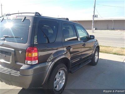 2006 Ford Escape XLT Sport   - Photo 6 - Davenport, IA 52802