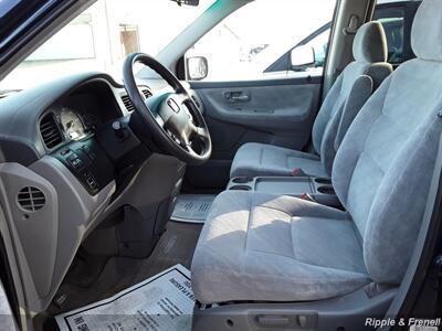 2004 Honda Odyssey EX   - Photo 4 - Davenport, IA 52802