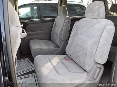 2004 Honda Odyssey EX   - Photo 7 - Davenport, IA 52802