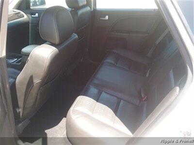 2009 Mercury Sable Premier   - Photo 9 - Davenport, IA 52802