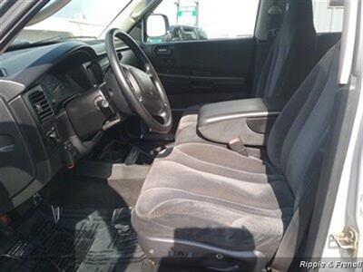 2004 Dodge Dakota Sport 4dr Quad Cab Sport   - Photo 8 - Davenport, IA 52802