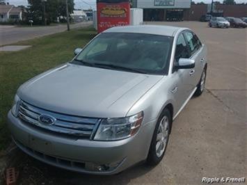 2008 Ford Taurus Limited   - Photo 1 - Davenport, IA 52802