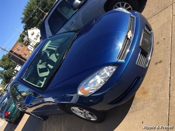 2006 Chevrolet Impala LS   - Photo 2 - Davenport, IA 52802