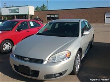 2010 Chevrolet Impala LT   - Photo 1 - Davenport, IA 52802