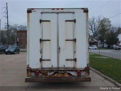 2006 FORD E-350   - Photo 5 - Davenport, IA 52802