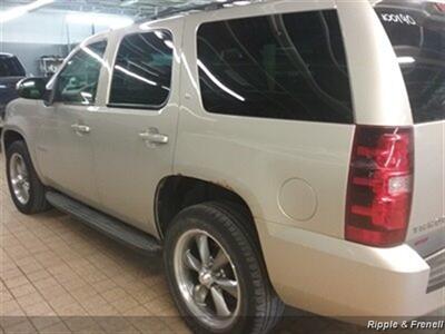 2010 Chevrolet Tahoe LT   - Photo 7 - Davenport, IA 52802