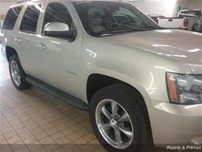 2010 Chevrolet Tahoe LT   - Photo 4 - Davenport, IA 52802