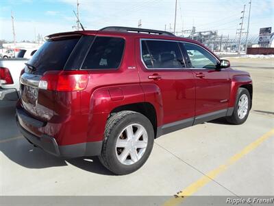 2010 GMC Terrain SLE-2   - Photo 9 - Davenport, IA 52802