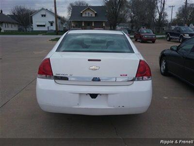 2008 Chevrolet Impala LT   - Photo 6 - Davenport, IA 52802