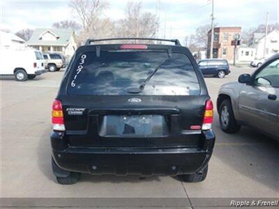 2003 Ford Escape Limited   - Photo 5 - Davenport, IA 52802