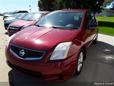 2011 Nissan Sentra 2.0 SL   - Photo 3 - Davenport, IA 52802