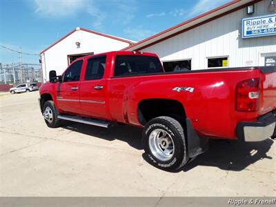 2014 Chevrolet Silverado 3500 LT   - Photo 7 - Davenport, IA 52802