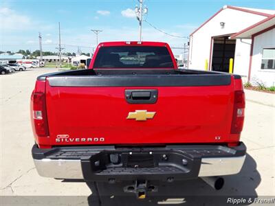 2014 Chevrolet Silverado 3500 LT   - Photo 8 - Davenport, IA 52802