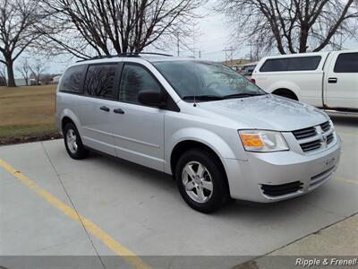 2008 Dodge Grand Caravan SE   - Photo 12 - Davenport, IA 52802