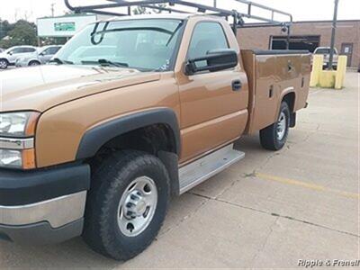 2004 Chevrolet Silverado 2500   - Photo 3 - Davenport, IA 52802