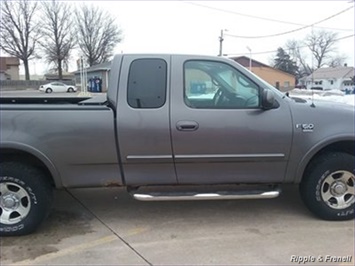 2002 Ford F-150 XLT 4dr SuperCab XLT   - Photo 9 - Davenport, IA 52802