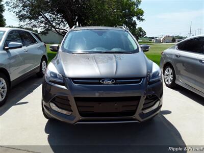 2014 Ford Escape Titanium   - Photo 1 - Davenport, IA 52802