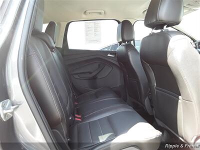 2014 Ford Escape Titanium   - Photo 11 - Davenport, IA 52802