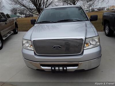 2006 Ford F-150 XL   - Photo 1 - Davenport, IA 52802