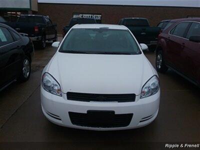 2006 Chevrolet Impala LT   - Photo 1 - Davenport, IA 52802