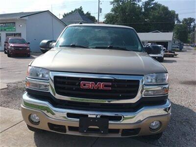 2005 GMC Sierra 2500 SLE - Photo 1 - De Witt, IA 52742