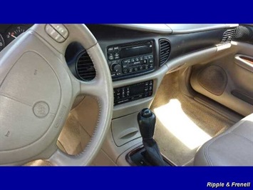 2003 Buick Regal LS   - Photo 4 - Davenport, IA 52802