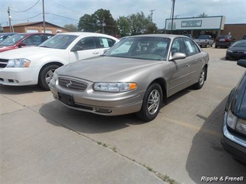 2003 Buick Regal LS   - Photo 1 - Davenport, IA 52802