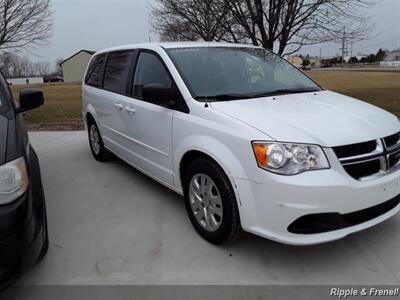 2016 Dodge Grand Caravan SE   - Photo 7 - Davenport, IA 52802