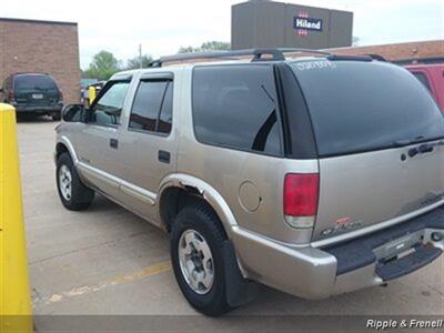 2002 Chevrolet Blazer LT   - Photo 7 - Davenport, IA 52802