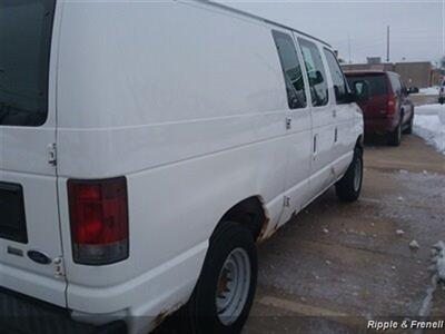 2009 Ford E-Series Cargo E-150   - Photo 7 - Davenport, IA 52802