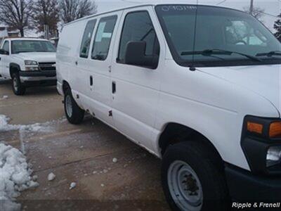 2009 Ford E-Series Cargo E-150   - Photo 4 - Davenport, IA 52802