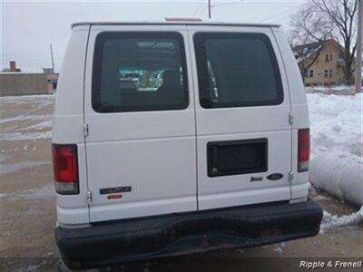 2009 Ford E-Series Cargo E-150   - Photo 5 - Davenport, IA 52802