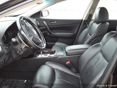 2011 Nissan Maxima 3.5 S   - Photo 4 - Davenport, IA 52802