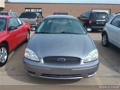 2006 Ford Taurus SEL   - Photo 1 - Davenport, IA 52802