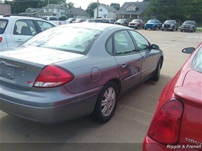 2006 Ford Taurus SEL   - Photo 6 - Davenport, IA 52802