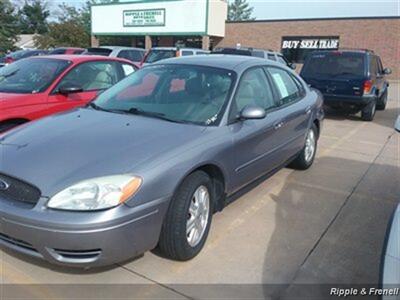 2006 Ford Taurus SEL   - Photo 3 - Davenport, IA 52802