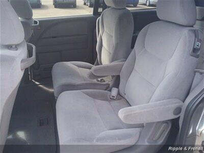 2009 Honda Odyssey LX   - Photo 9 - Davenport, IA 52802