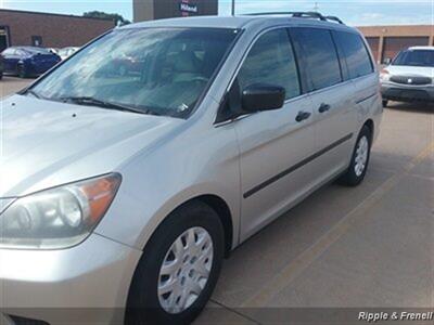 2009 Honda Odyssey LX   - Photo 3 - Davenport, IA 52802