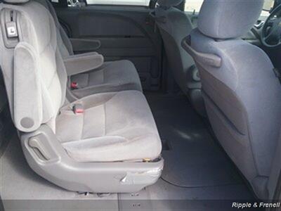 2009 Honda Odyssey LX   - Photo 12 - Davenport, IA 52802