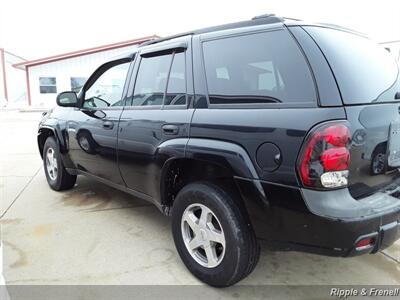 2004 Chevrolet Trailblazer LS   - Photo 6 - Davenport, IA 52802